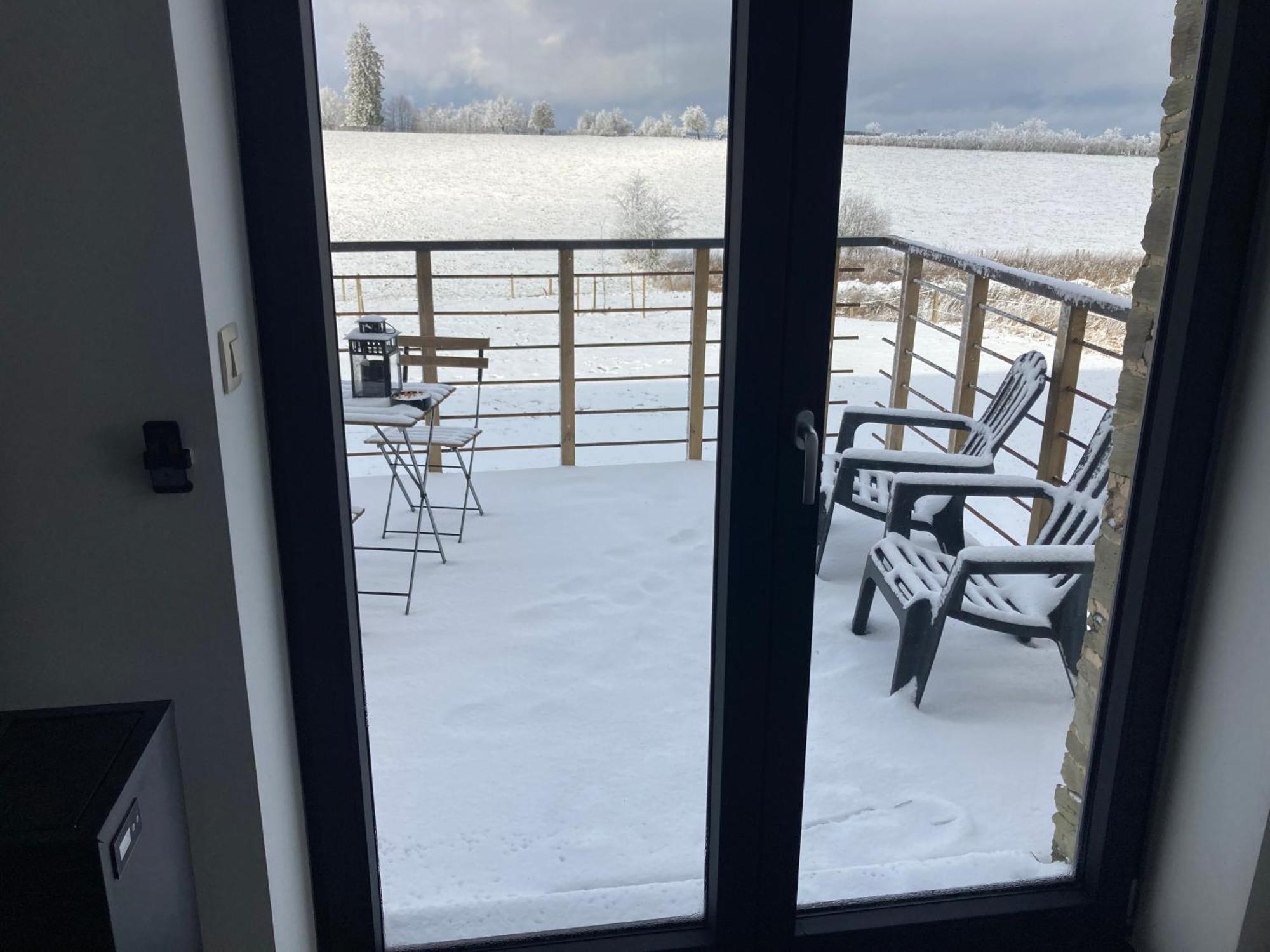 Au P'Tit Cachot Apartment Vaux-sur-Sure Екстериор снимка